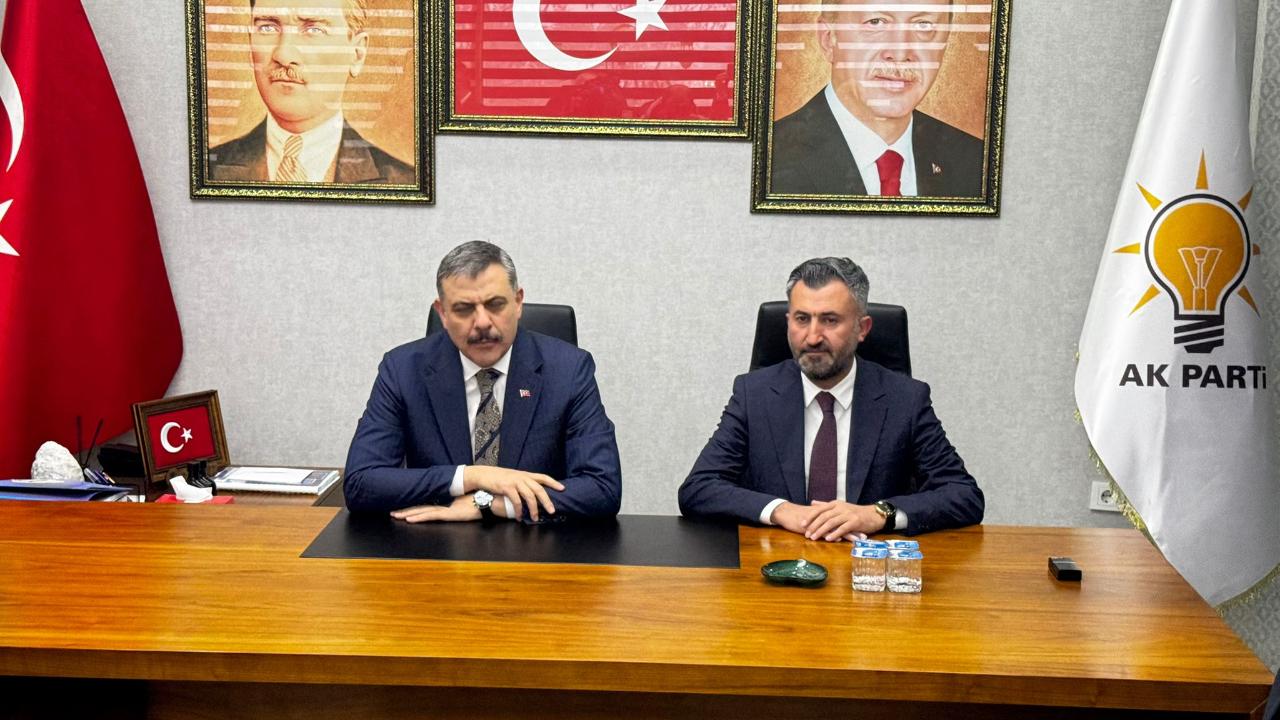 İçişleri Bakanı Çiftçi, AK Parti İl Başkanlığını ziyaret etti (Videolu Haber)