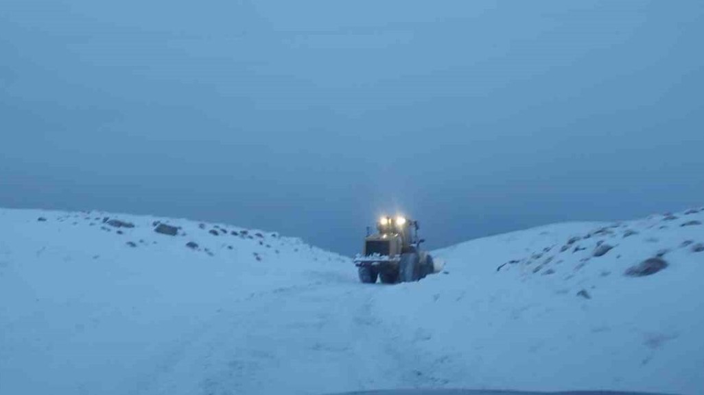 Iğdır’da karla mücadelede başarı: Kapalı köy yolu kalmadı