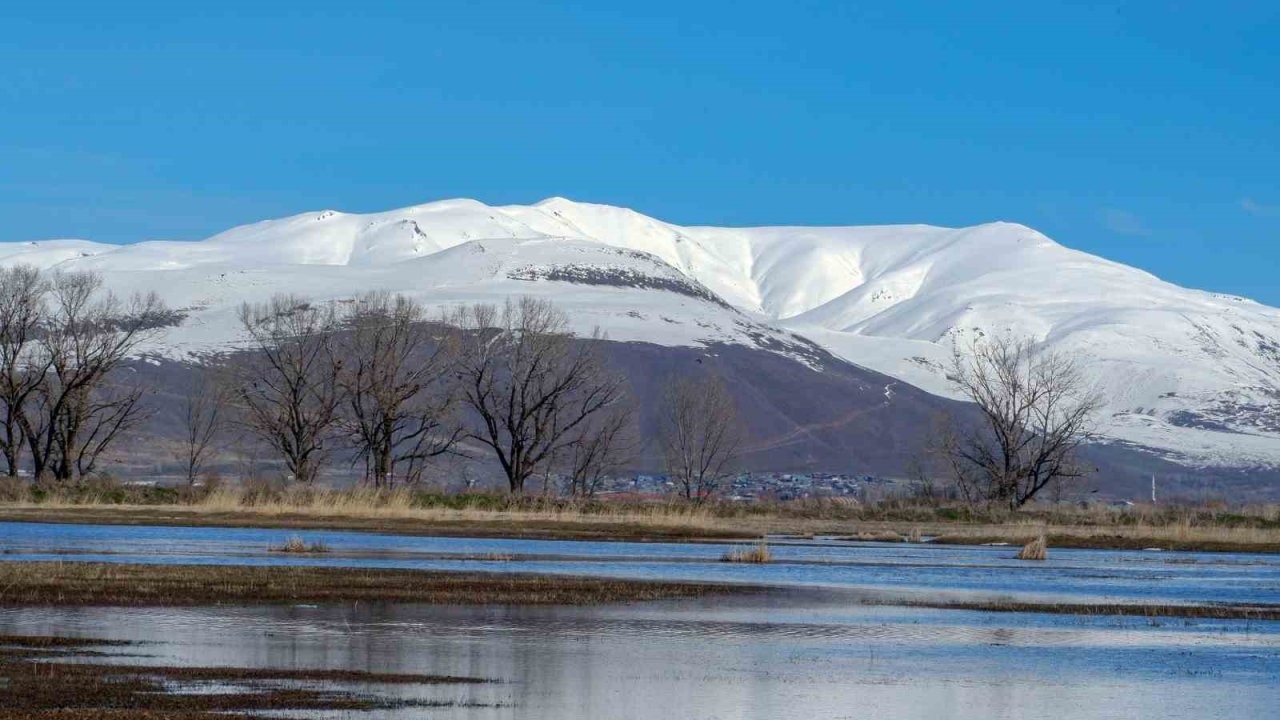 Meteoroloji kuvvetli rüzgar ve çığ düşmeleri için uyardı