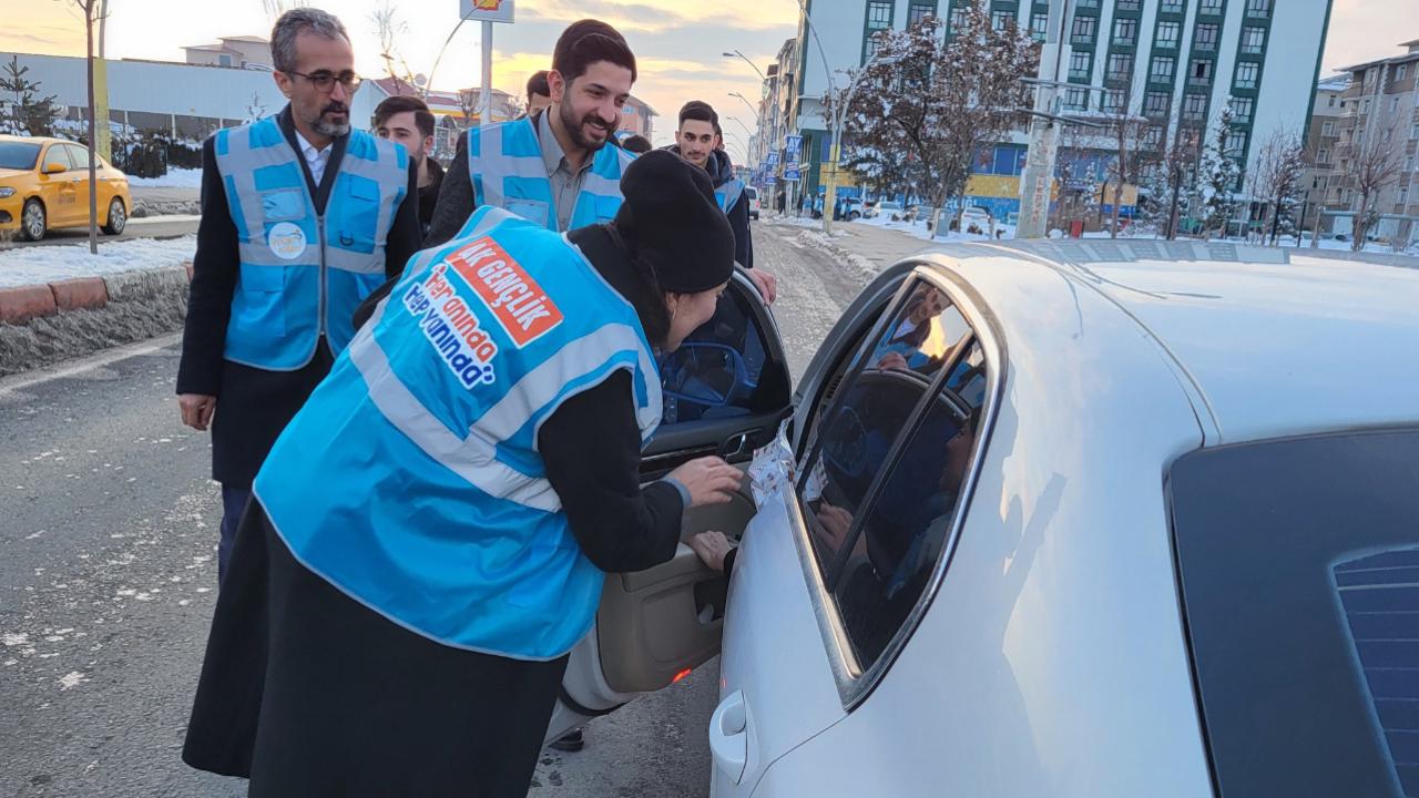 Milletvekili Kilerci’den yolda kalanlara iftar desteği