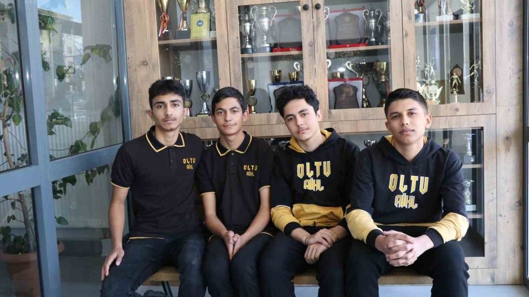 Öğrencilerden öğretmenlerine anlamlı destek