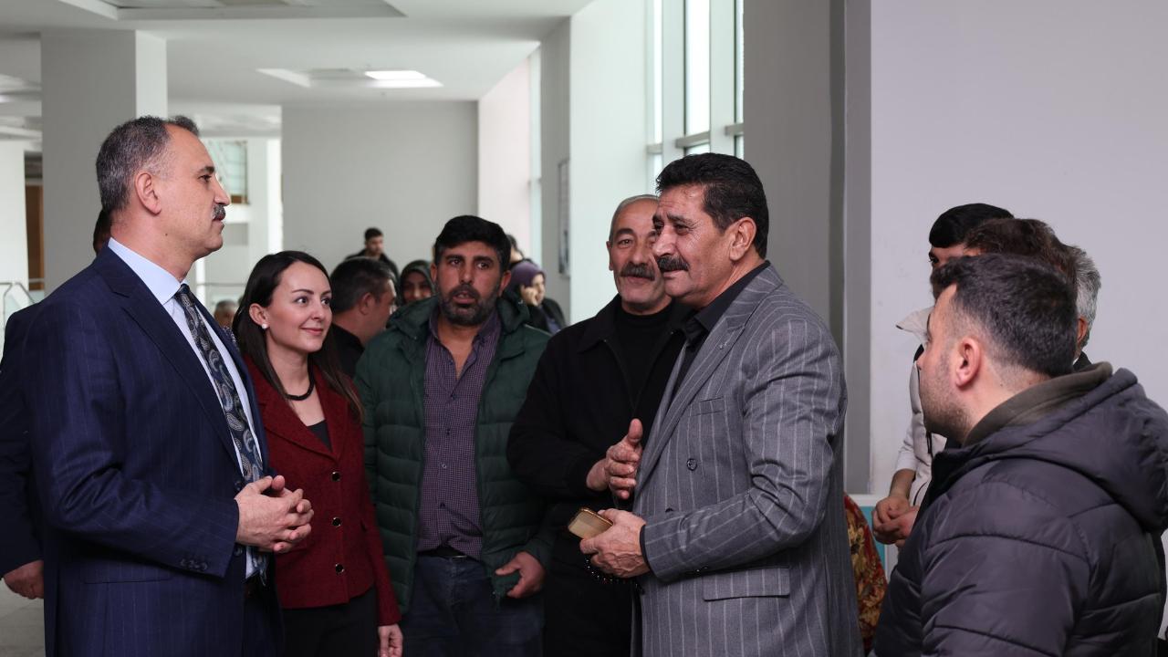 Vali Bozkurt'tan Ağrı Eğitim ve Araştırma Hastanesi’ne Bayram Ziyareti