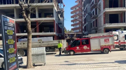 Malatya’da asansör boşluğuna düşen işçi yaralandı