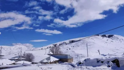 Erzurum Aşkale’de nisan ayında kar sürprizi: Baharda kar yağışı etkili oldu