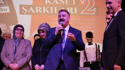 Erzurum Palandöken’de "Kaset şarkıları" konseri yoğun ilgi gördü