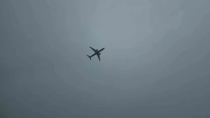 Van’da nisan karı: 93 yerleşim yerinin yolu kapandı, İzmir uçağı inemedi