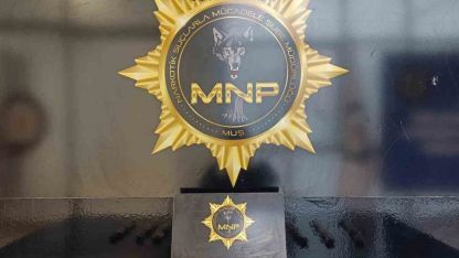 Yolcunun midesinden 804 gram afyon sakızı çıktı