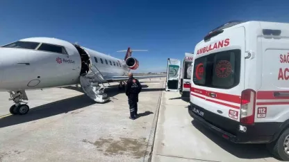 Vanlı iki çocuk için ambulans uçak havalandı