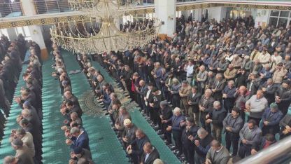 Erciş’te gıyabi cenaze namazı kılındı