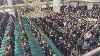 Erciş’te gıyabi cenaze namazı kılındı