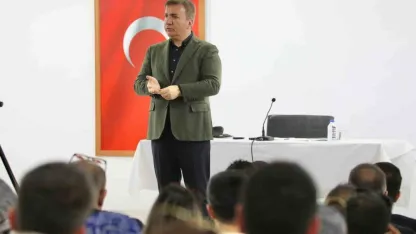 Erzincan Valisi Hamza Aydoğdu rehber öğretmenlerle istişare toplantısında biraraya geldi