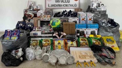 Jandarma Van’da gümrük kaçağı malzeme ele geçirdi