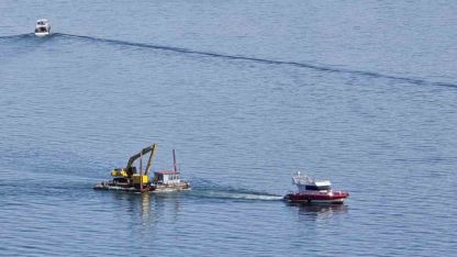 Van Gölü’nde sular çekildi, Akdamar’daki iskele yenileniyor