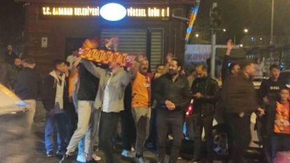 Ardahan'da Galatasaray’ın Fenerbahçe galibiyeti sonrası büyük coşku