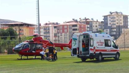 Kalp krizi geçiren hasta hava ambulansıyla Malatya’ya sevk edildi