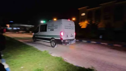 Van'da köpeklerin saldırısında ölen çocuğun cenazesi Adli Tıp Kurumuna sevk edildi