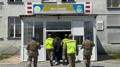 30 yıl hapis cezası bulunan şahıs Muş’ta yakayı eleverdi