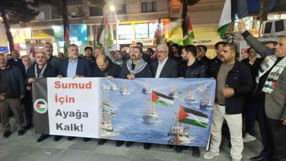 Bitlis'in Tatvan ilçesinde Sumud Filosu’na destek eylemi