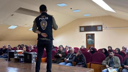 Ağrı Emniyeti’nden siber farkındalık eğitimi