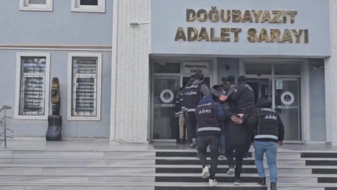 Ağrı merkezli uyuşturucu operasyonunda 20 şüpheli yakalandı