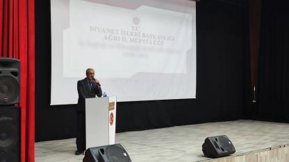 Ağrı’da hacı adaylarına kapsamlı eğitim semineri