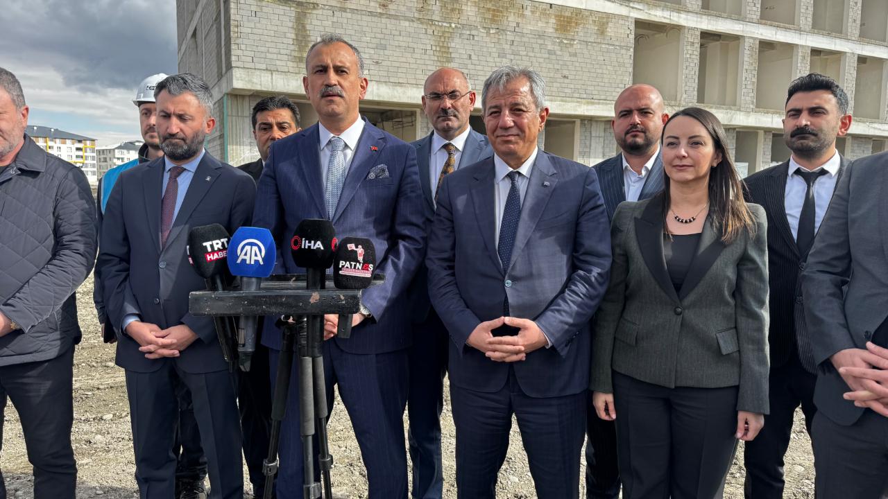 Ağrı’da sağlık yatırımları hız kazandı (Videolu Haber)