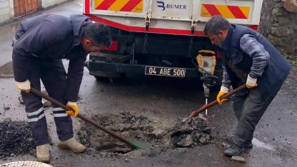 Ağrı’da taşkın riskine karşı ekipler seferber oldu