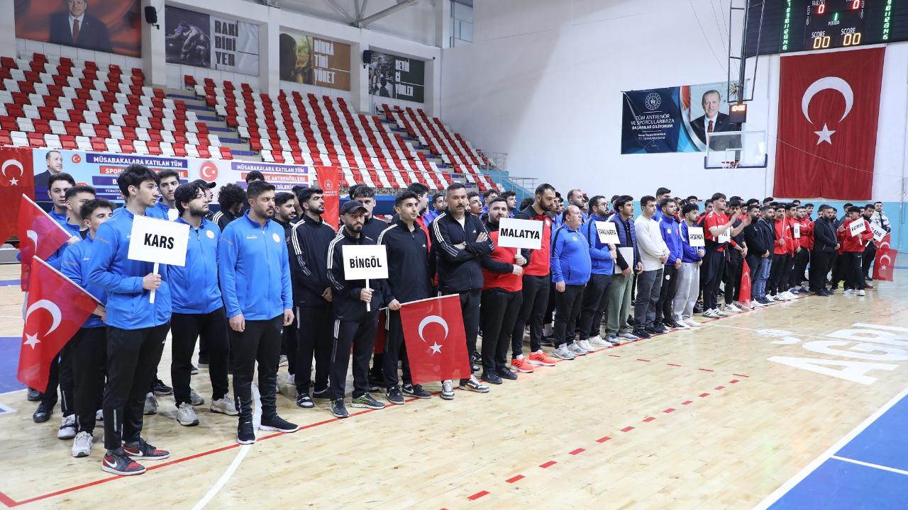 Ağrı’da YURTLİG Basketbol Heyecanı Başladı