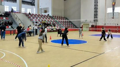 Doğubayazıt’ta Okul Sporları Voleybol Heyecanı Başladı