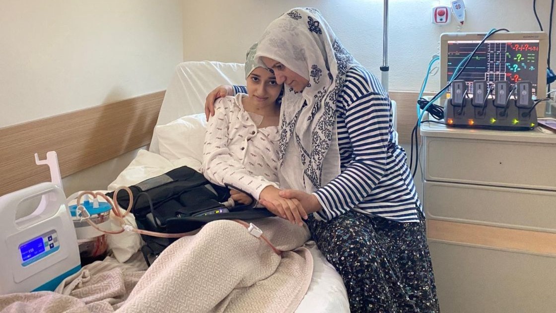 Hakkarili annenin yürek burkan bekleyişi: 8 yıldır kızı için kalp bekliyor