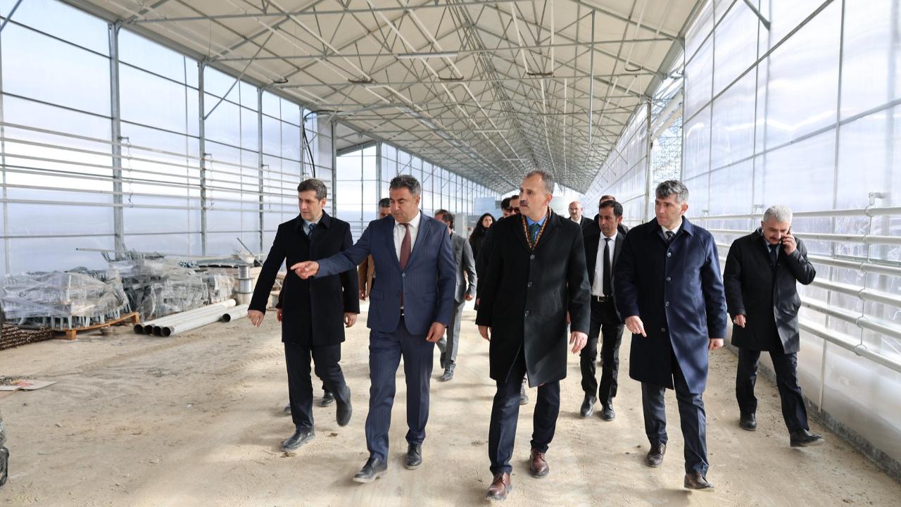 Vali Bozkurt’tan Diyadin’de tam gün mesai