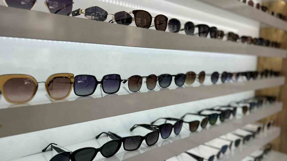 Van'da Sahte Güneş Gözlüklerine Dikkat