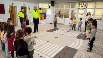 Muradiye’de Trafik Haftası etkinliği
