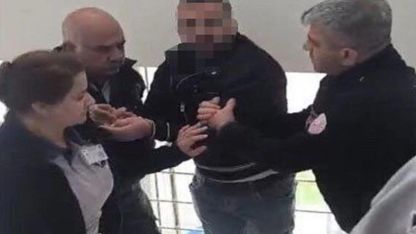 Hakkari'de psikoloğu bıçaklayan şüpheli tutuklandı
