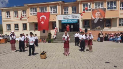 Van’da ‘Bahar Şenliği’ düzenlendi