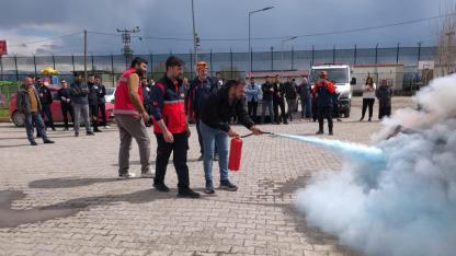 Ağrı Geri Gönderme Merkezi’nde gerçeği aratmayan yangın tatbikatı