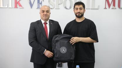 Ağrı voleybol takımından büyük başarı