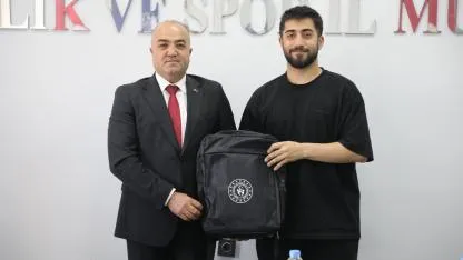 Ağrı voleybol takımından büyük başarı