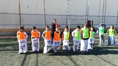 Ağrı’da geleneksel oyunlar ve spor faaliyetleri sürüyor
