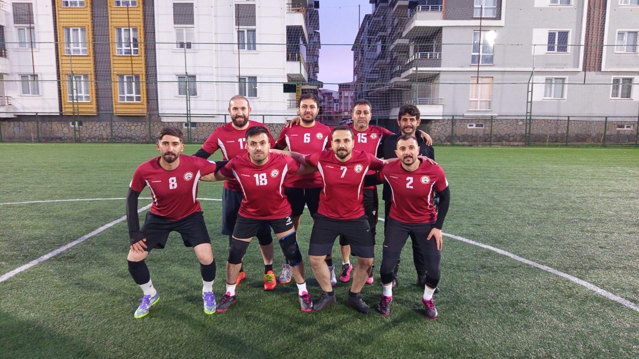 Ağrı’da öğretmenler arası futbol turnuvası sürüyor
