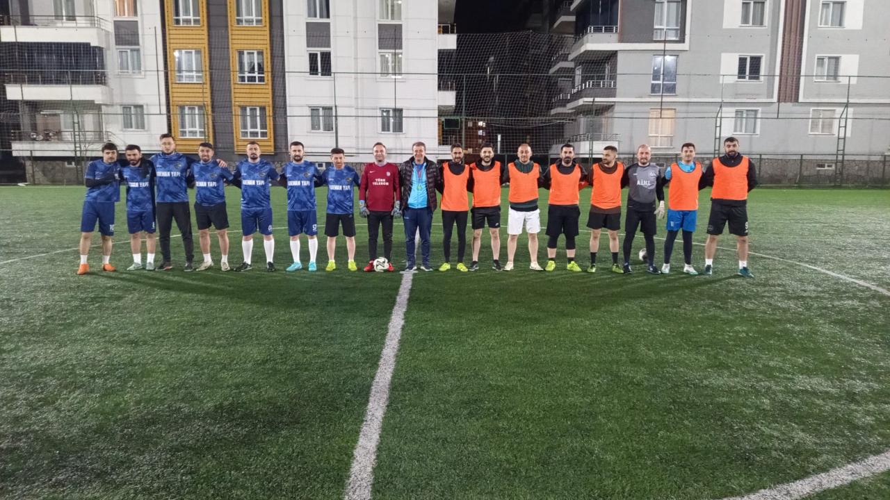 Ağrı’da öğretmenler arası futbol turnuvası sürüyor