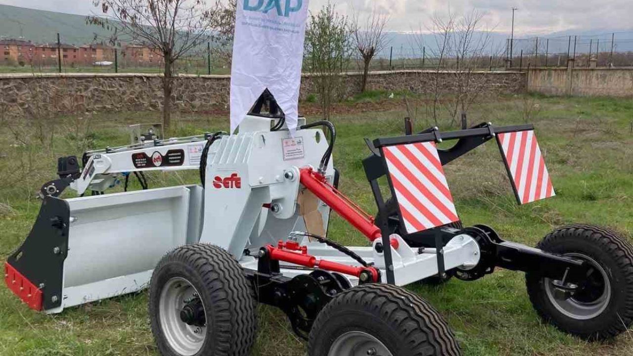 Güroymak Tarım ve Orman İlçe Müdürlüğünün makine projesi desteklendi