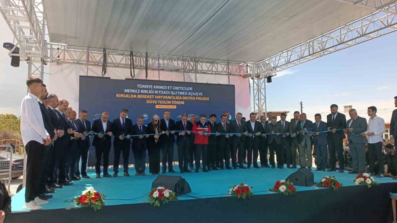 Tarım ve Orman Bakanı Yumaklı Van'da