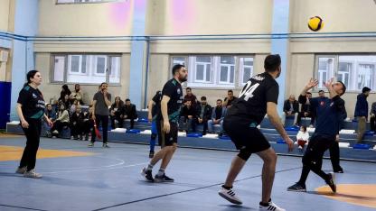 Taşlıçay’da kurumlar arası dayanışma sporla güçleniyor
