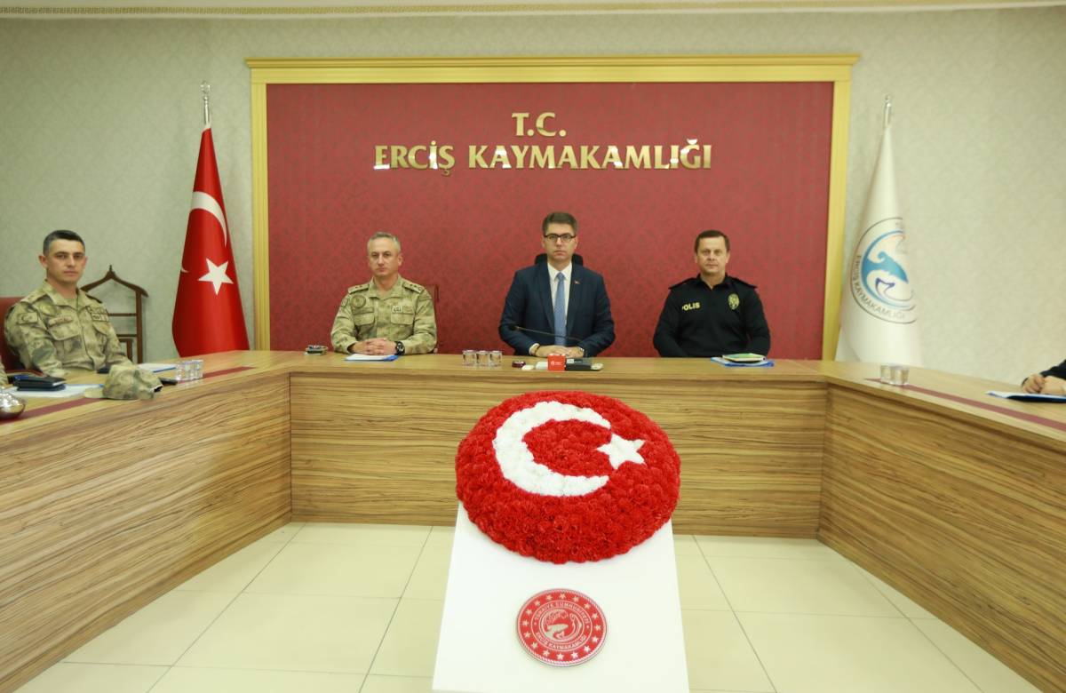 Erciş'te Güvenlik ve Asayiş Toplantısı Gerçekleştirildi