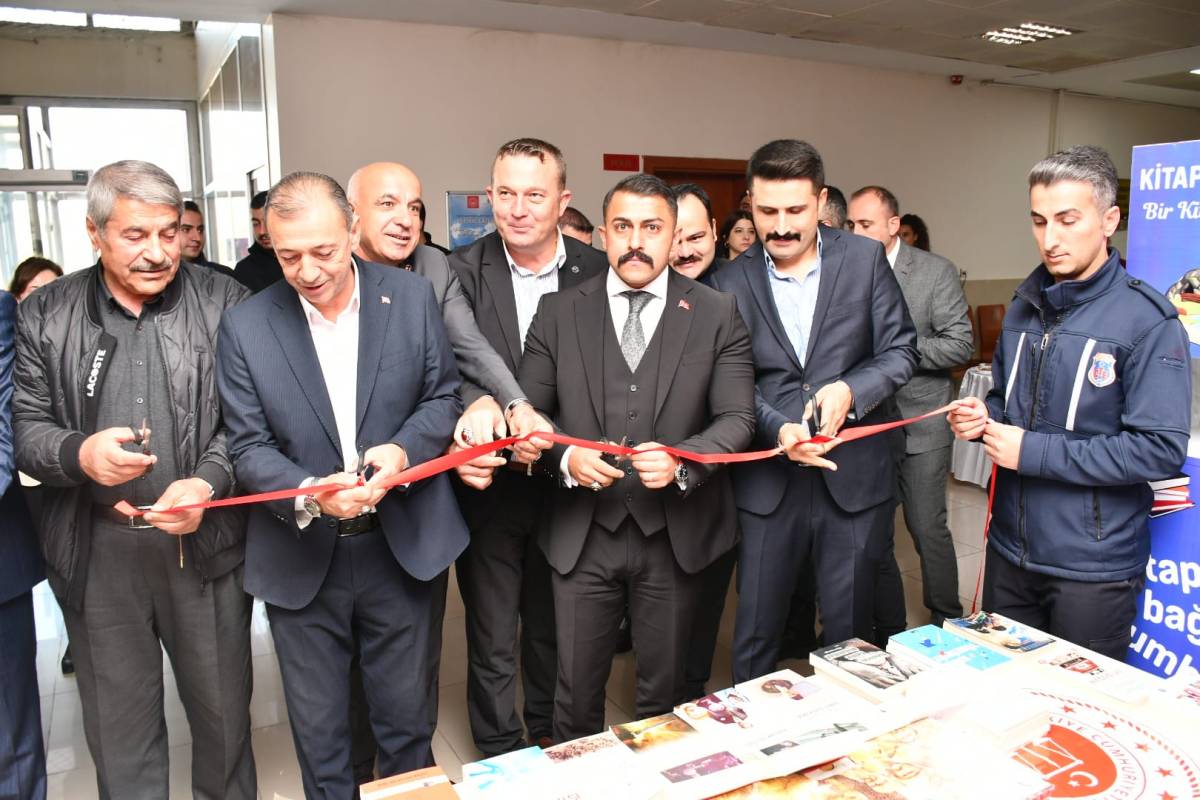Patnos’ta Cezaevi Kütüphaneleri İçin Kitap Bağışı Kampanyası Düzenlendi