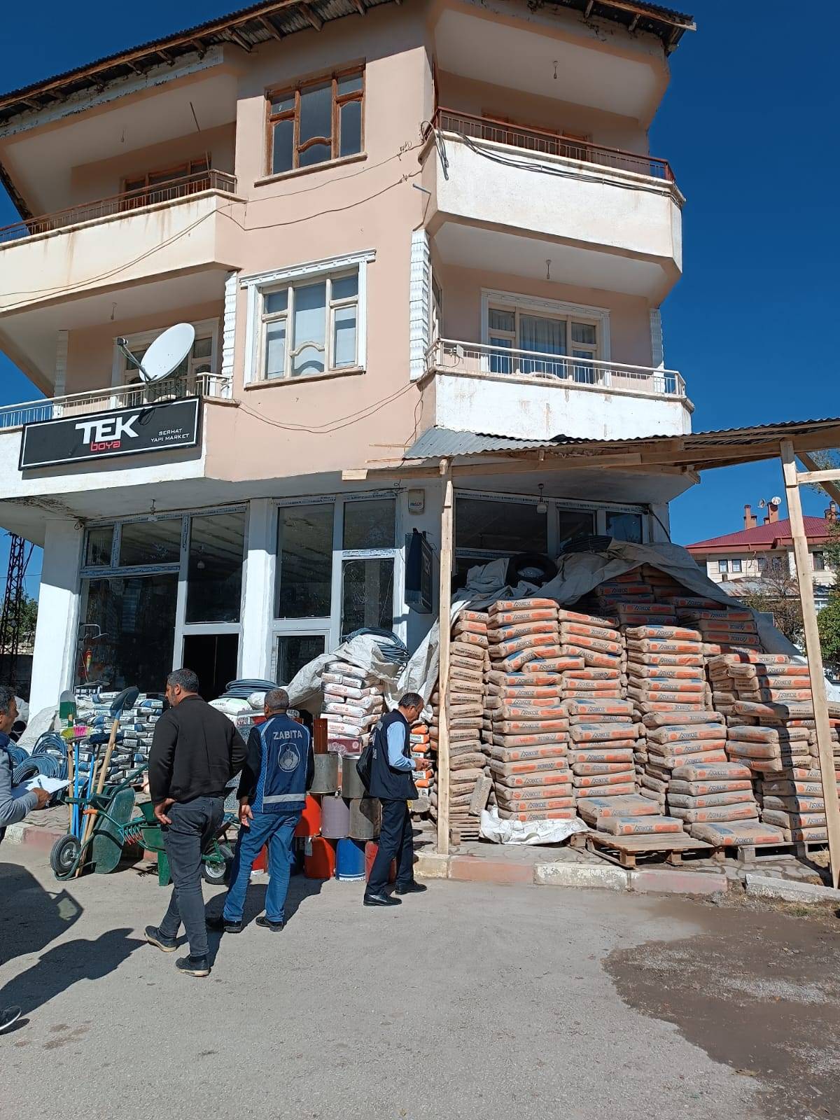 Erciş'te Kaçak Yıkım Yapanlara Ceza Yağdı