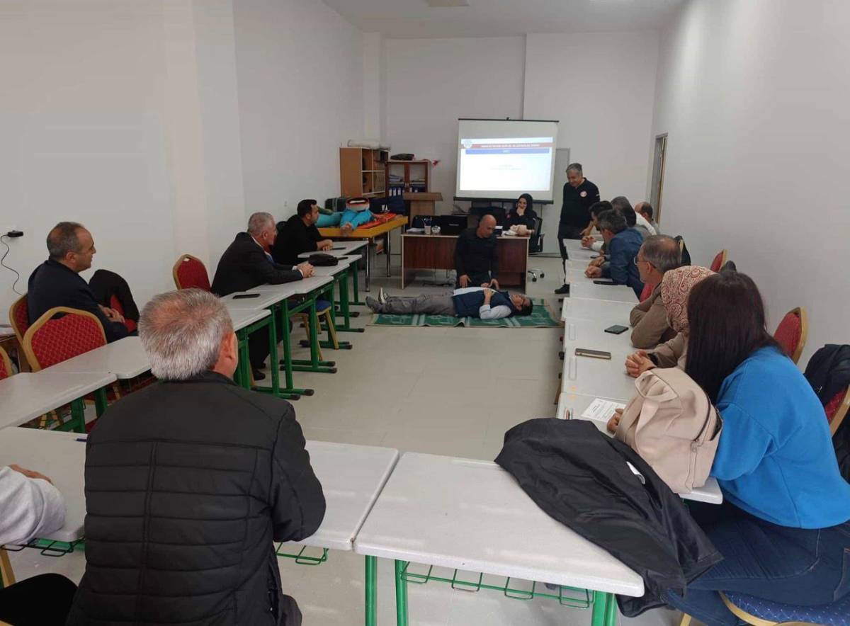 “Çocuklarımız İlk Yardımla Daha Güvende” Projesi Ağrı’da Uygulanıyor