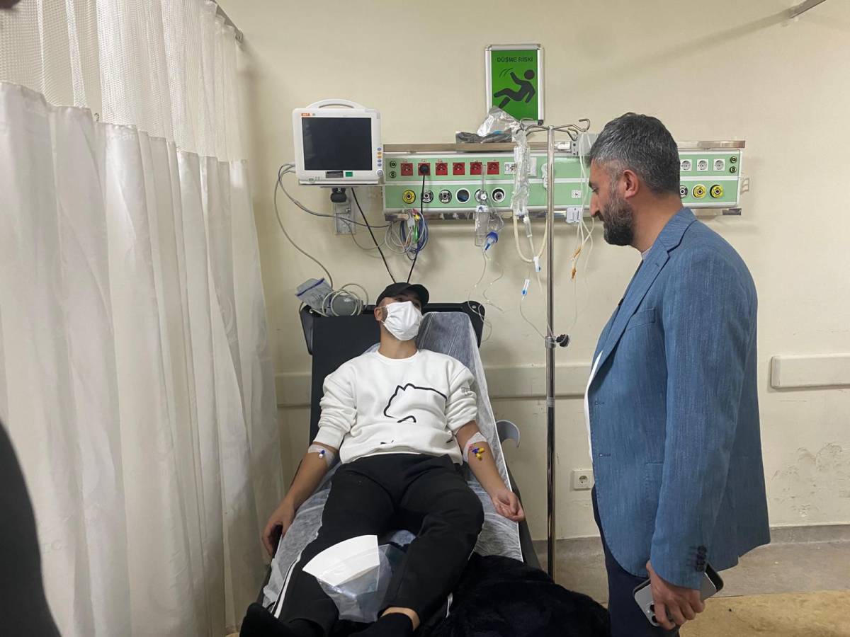 AK Parti İl Başkanı Yıldız’dan Hastalara Moral Ziyareti