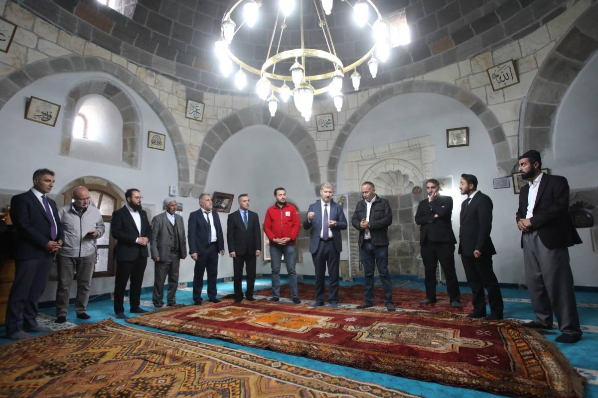 Ağrı’da 337 Yıllık Cami, “Hadis ve Hayat” Etkinliğiyle Canlandı